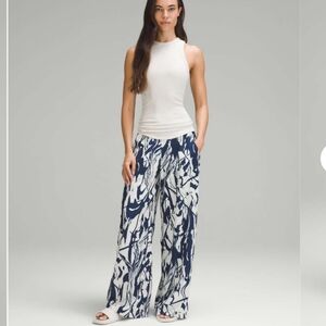 Lululemon Swift Wide-Leg Mid-Rise Pant Whimsical Meld WP Bone Miner